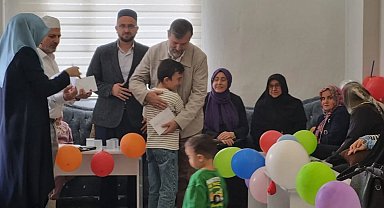 Belen'de yetimler unutulmadı