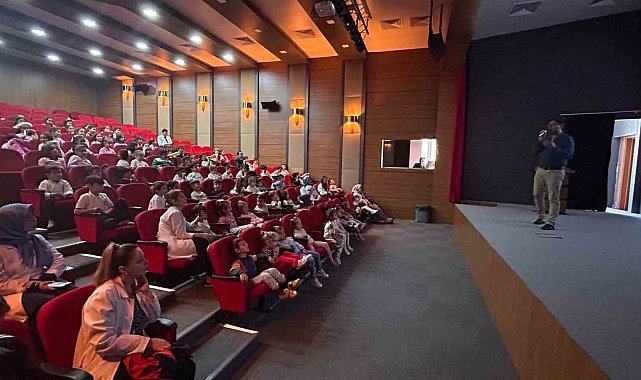 Beypazarı'nda ilköğretim öğrencilerine yönelik ağız ve diş sağlığı farkındalık eğitimi