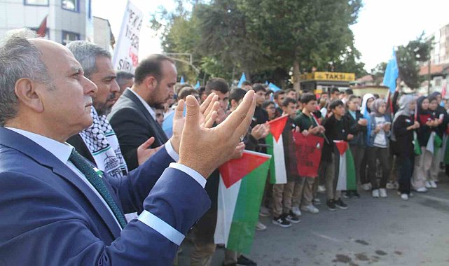 Beyşehir'de öğrenciler "Soykırıma dur" dedi