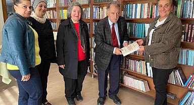 Bir ömrün bilgisi raflarda: Kürkçüoğlu'ndan 800 kitaplık bağış