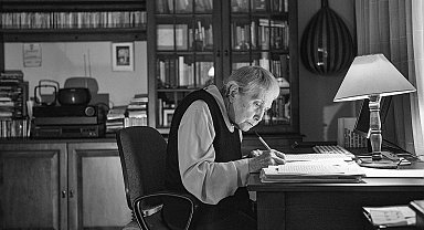 Boğaziçi Üniversitesi'nden 'Adalet Ağaoğlu' izi