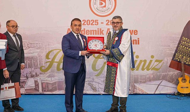BŞEÜ'de Akademik Yıl Açılışı ve Cübbe Giyme Töreni düzenlendi