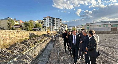 Bulanık'ta stadyum yenileniyor