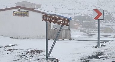 Bülbülan Yaylası beyaza büründü