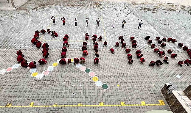 Burdur'da okullarda Filistin için farkındalık etkinliği