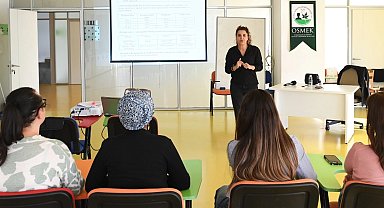 Bursa Osmangazi'de meslek edindiren kurslar başladı