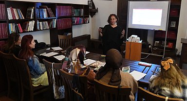 Bursa Osmangazi'de veliler kitap yolculuğunda