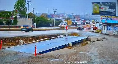 Bursa'da yaşanan kaza güvenlik kamerasında