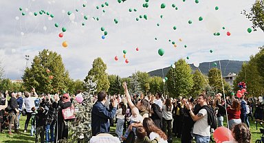 Bursa'da mutluluk balonları SMA'lı Çağan Ata Taran için uçuruldu