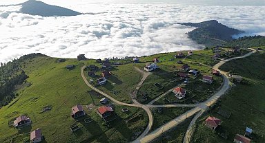 Büyük Harman Yaylası'ndan sis denizi manzaraları