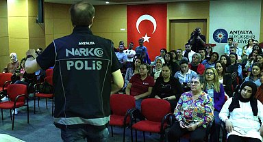 Büyükşehir personeline madde bağımlılığı ile mücadele eğitimi