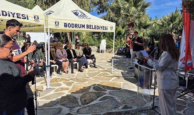 Cevat Şakir Kabaağaçlı törenle anıldı