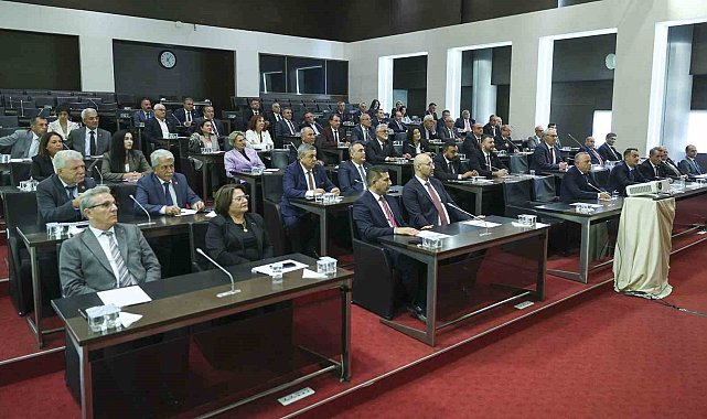 CHP Aydın Meclis Grubu'ndan Özgür Özel'e ziyaret