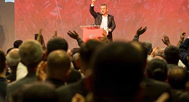 CHP Genel Başkanı Özel memleketi Manisa'da konuştu