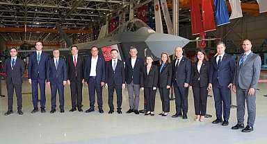 CHP lideri Özel'den KAAN paylaşımı: "KAAN'ımız gücünü dışarıdan değil, milletimizden almaktadır"