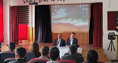 Çıldır'da taşımalı eğitim servis şoförleri ile toplantı yapıldı