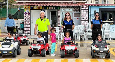 Çocuklara uygulamalı trafik eğitimi