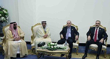 Cumhurbaşkanı Erdoğan, BAE Devlet Başkan Yardımcısı Al Nahyan ile görüştü