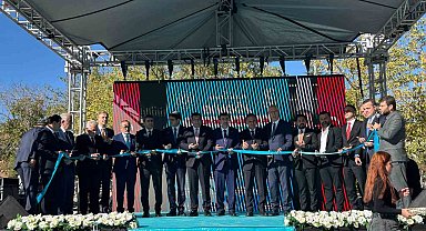 Cumhurbaşkanı Yardımcısı Yılmaz, açılış ve temel atma törenine katıldı