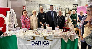 Darıcalı kadınların el emeği ürünleri Bosna'da sergilendi