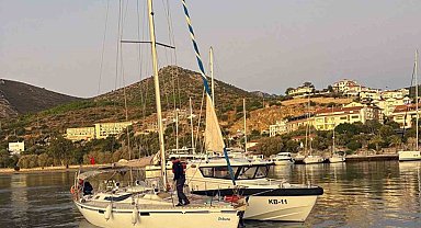 Datça'da yelkenli teknede 42 düzensiz göçmen ve 2 göçmen kaçakçısı yakalandı