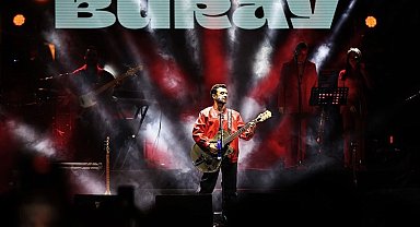 Denizli'de Cumhuriyet coşkusu Buray konseriyle zirveye ulaştı