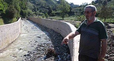 Dere ıslahı nedeniyle çayı bahçede kaldı