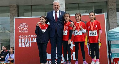 Dereceye girenler ödüllendirildi