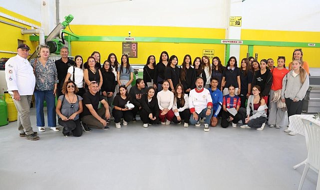 Didim Zeytin Festivali renkli görüntülere sahne oldu