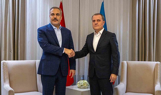 Dışişleri Bakanı Fidan, Azerbaycan Dışişleri Bakanı Bayramov ile bir araya geldi