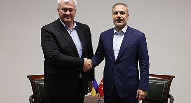 Dışişleri Bakanı Fidan, Ukraynalı mevkidaşı Sybiha ile görüştü