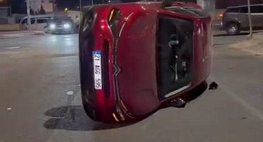 Diyarbakır'da araç takla attı: 1 yaralı