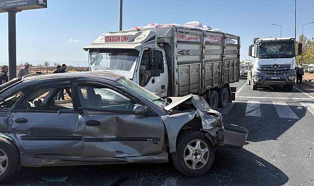 Diyarbakır'da freni patlayan kamyon dehşet saçtı: 10 yaralı
