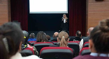 Doğru iletişim teknikleri ve stres yönetimi anlatıldı