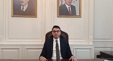 Dönem birincisi Kaymakam Kara Pazaryeri'nde göreve başladı