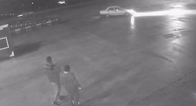 Drift yaparken kameralara yakalanan araç trafikten men edildi