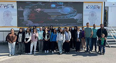 Dünya Kız Çocukları Günü'nde anlamlı etkinlik