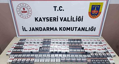 Durdurulan tırda 320 paket kaçak sigara ele geçirildi