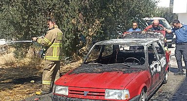 Edremit'te araç yangını otluk alana sıçradı