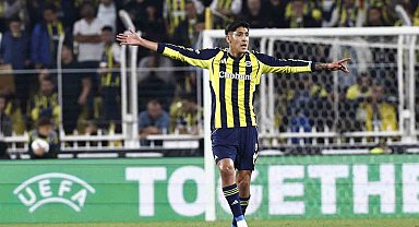 Edson Alvarez, 5 maç sonra sahada