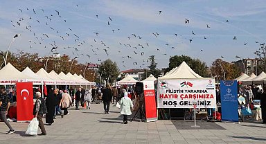 El emeğiyle gönül birliği: Sakarya, Filistin için hayır panayırı kurdu