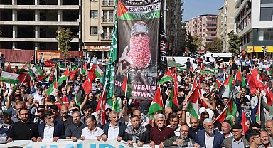 Elazığ'da 'Sumud Filosu' için yürüyüş yapıldı