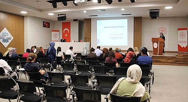 Elazığ'da anne sütünün önemi ele alındı