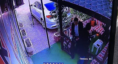 Elazığ'da gazeteci Koca'ya silahlı saldırı anı kameraya yansıdı