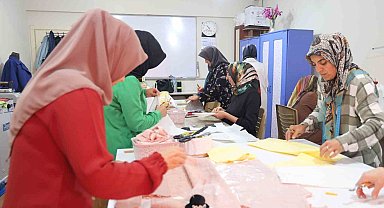 Elazığ'da kadınlardan giyim ve üretim teknolojisi kursuna yoğun ilgi