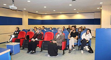 Elazığ'da sağlıkta kalite standartları eğitimi