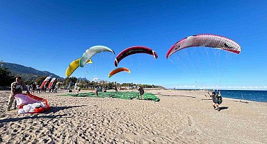 En iyi pilotlar aynı gökyüzünde buluştu