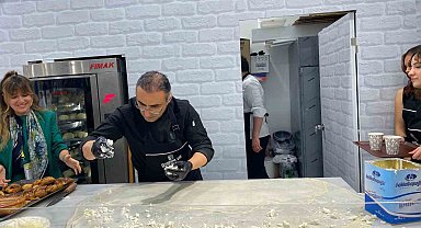 En tatlı fuar Ankaralıları ağırlamaya devam ediyor