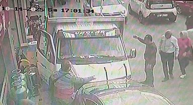 Epilepsi nöbeti geçiren sürücünün kaza anı kamerada