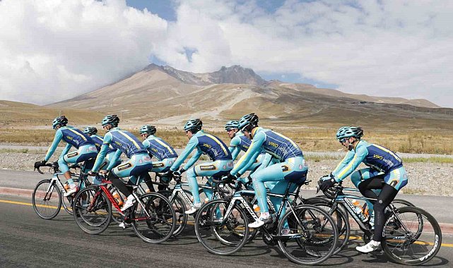 Erciyes'teki Yüksek İrtifa Bisiklet Kampları spor turizmini zirveye taşıyor